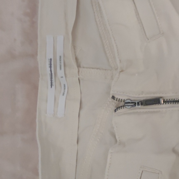 Cream Zip-Front Pants - Picture 5 of 7